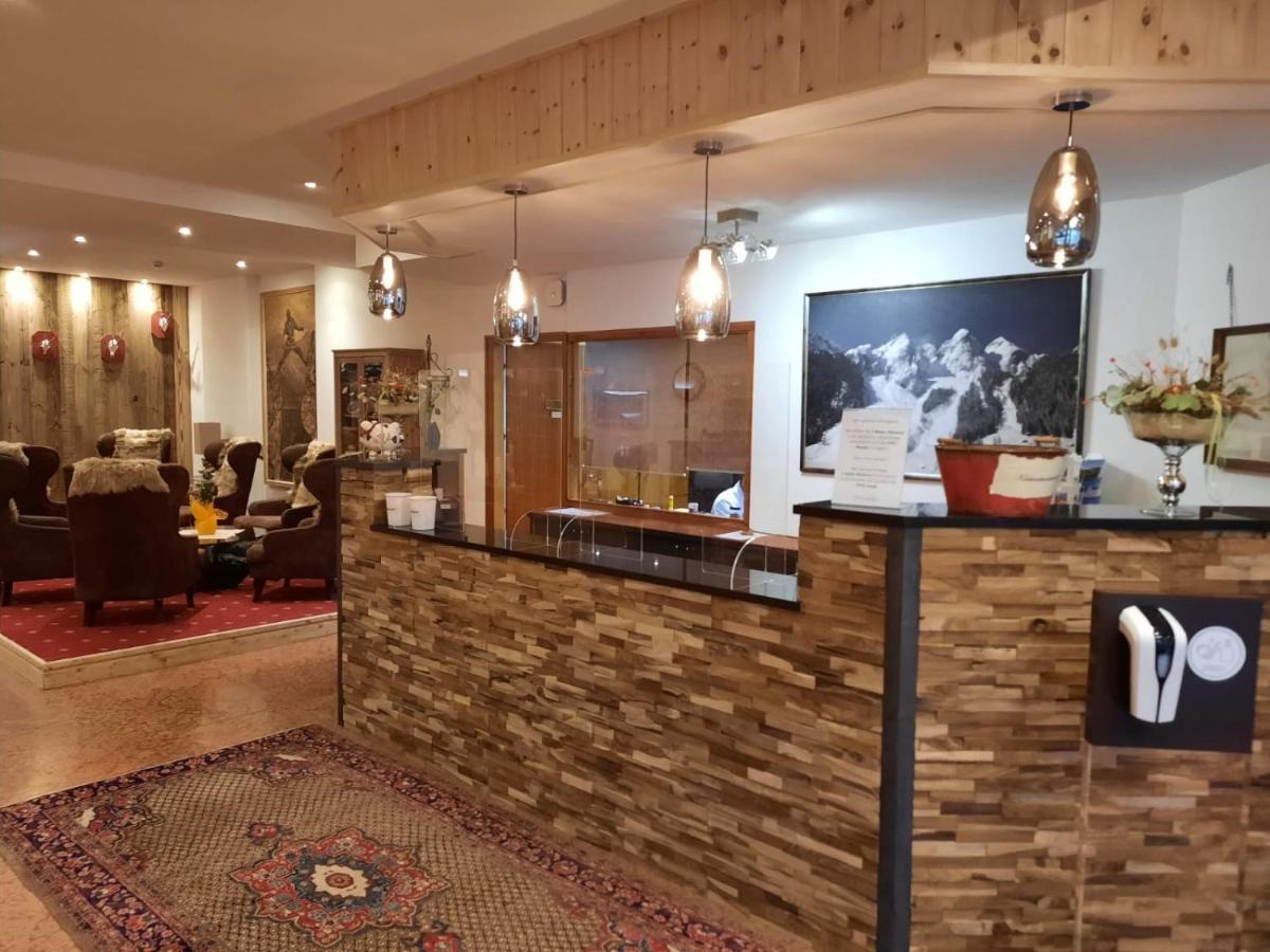 Hallstatt Dachstein Inn Гозау Екстериор снимка