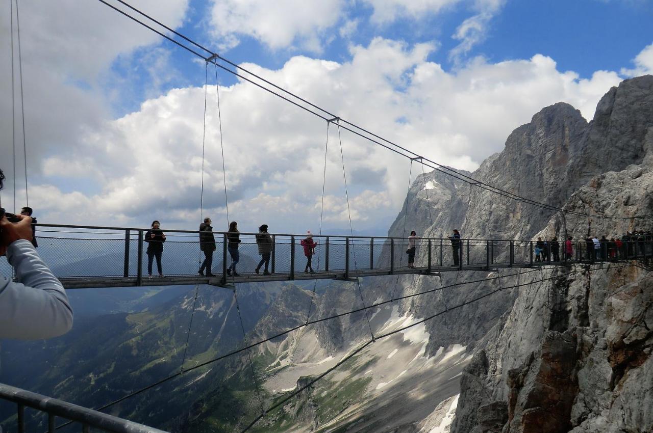 Hallstatt Dachstein Inn Гозау Екстериор снимка